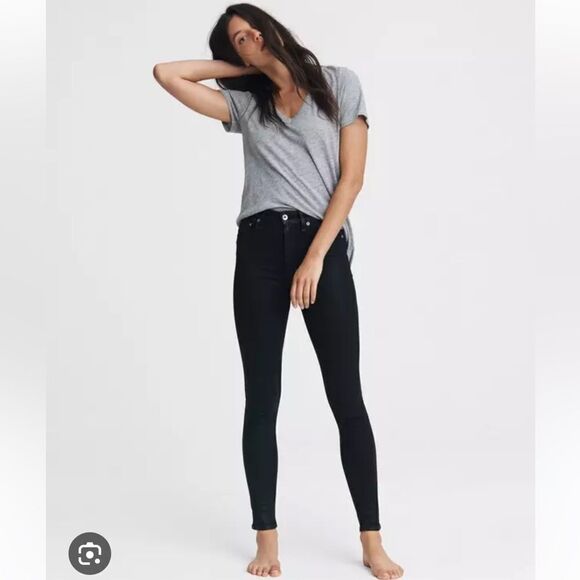 Nina High-Rise Skinny - No Fade Black - Slim Fit Black Jean - 25 - Picture 1 of 13